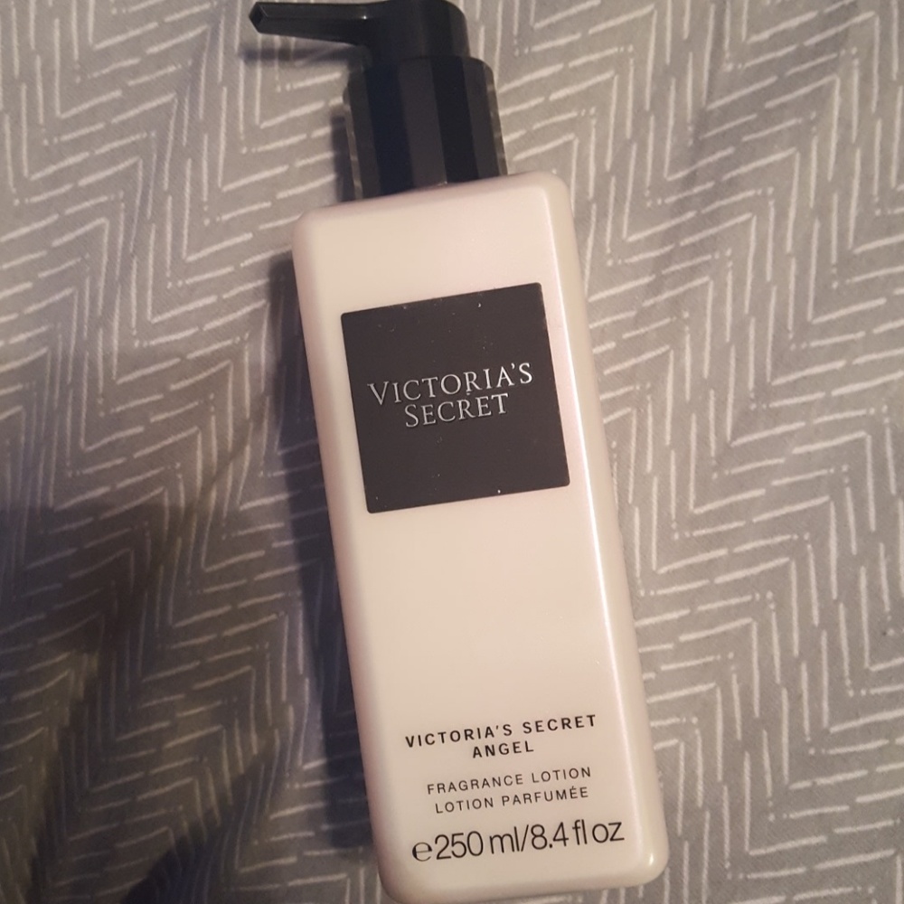 Victoria’s Secret Angel Lotion